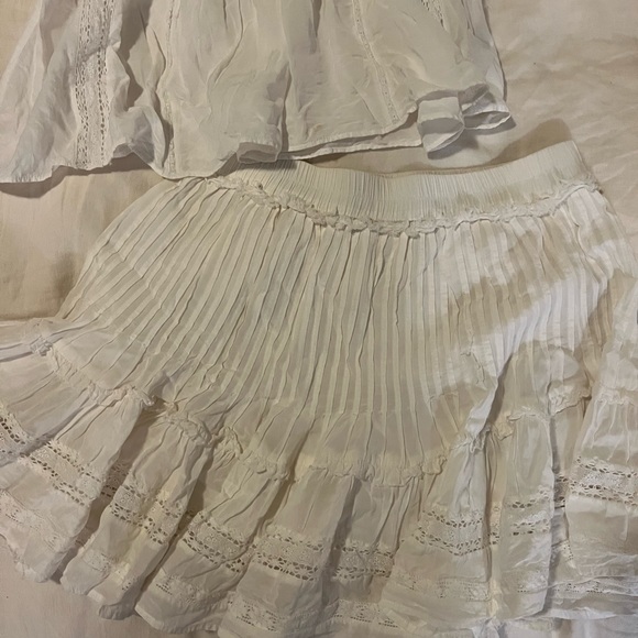 Aritzia Sunday best embroidered set - Picture 4 of 4